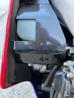 Kawasaki  ZX6R - 9