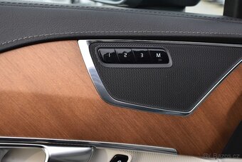Volvo XC90, B5 AWD INSCRIPTION.7.MÍST.DPH - 9