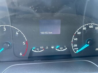 Custom LONG 2,0Tdci 96kW navi 2x šoupačky TZ - 9