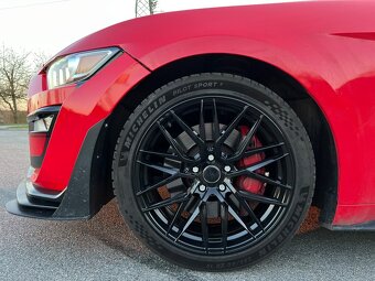 Ford mustang 5.0 ,440koní, Nová STK - 9
