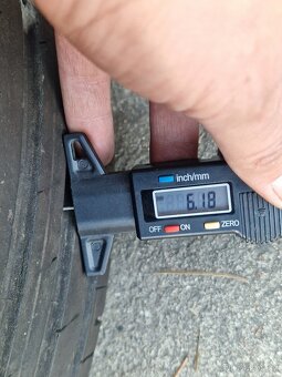 205/60/16 Lrtní pneu Goodyear Efficient Grip - 9