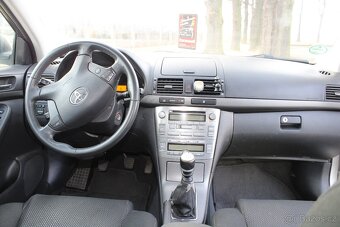 Toyota Avensis T25 r.v 2007 - 9
