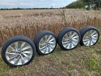 Originál ALU kola Škoda Superb R18 + letní pneu - 9