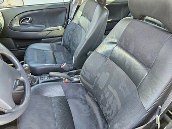 Volvo V40 Combi 1,8i Benzín, 90KW - 9