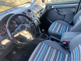 Vw Caddy Tramper 2.0tdi NAVI,KLIMA,4MOTION,,alu,spaní - 9