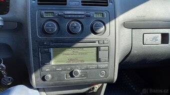 Volkswagen Touran 1.9 tdi -REZERVACE - 9