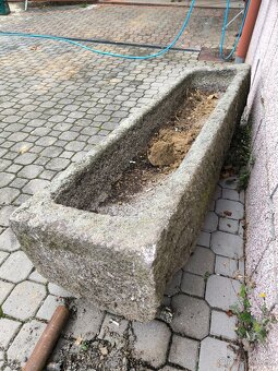 Kamenné květináče - 9