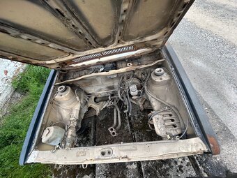 Golf mk1 na renovaci - 9