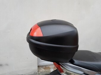 SYM Symphony ST 125, 2015, po TK, moc pěkný stav - 9