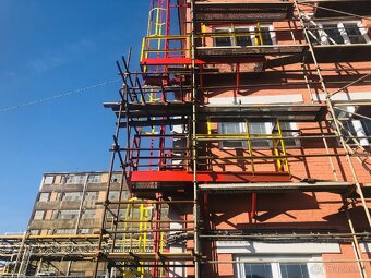 Lakování , malířské služby , drobné zednické práce. - 9