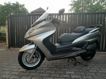 Yamaha Majesty 400i - 9