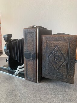 starého deskového fotoaparátu „agfa standard“ - 9