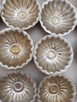 Starožitná vykrajovátka na cukroví - 9