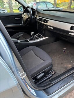 BMW e90 320d 120kw - 9
