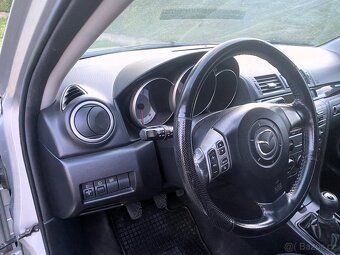Mazda 3, 1.6 Z6 / 77 kW / Hatchback - 9