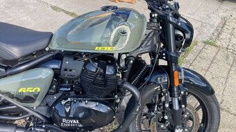 Royal Enfield Shotgun 650 - 9
