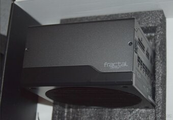 Fractal Design ION+ 760P plně modulární, tichý, PLATINUM - 9
