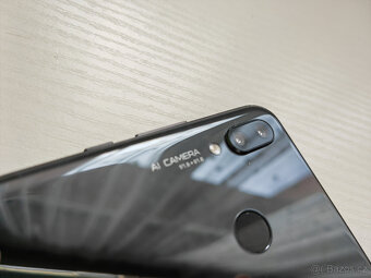 Huawei Nova 3 4/128 Gb - 9