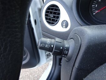 Renault Clio 1.2i r.v.2012 (55 kw) stk:7/2027 - 9