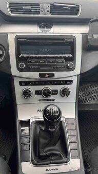 VW PASSAT B7 Alltrack - 9