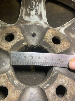 kola 185/65R15 88T - 9