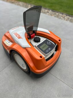 STIHL Robotická sekačka RMI 422 - 9