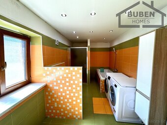 Rodinný dům - polosamota ( 120 m2), zahrada 1491 m2 - Chodsk - 9