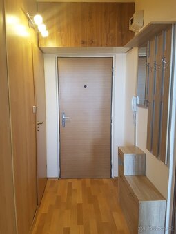 Pronájem bytu 1+1, 36 m2 + lodžie, ul. Mičurinova, Znojmo - 9