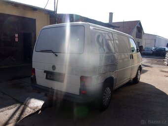 VOLKSWAGEN TRANSPORTER 2,4D 2,5TDÍ 75 KW 2,0Í - 9
