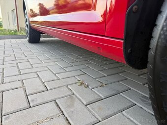 Volkswagen Caddy combi life 1.4 benzín 59kW - 9