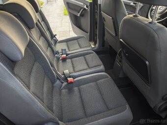 VW TOURAN 1.4 TSI/103 kW DSG - NAVI/XENONY - 9