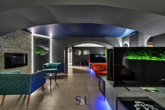 Pronájem stylového lounge baru v Praze, 180 m2 - Vinohrady, - 9