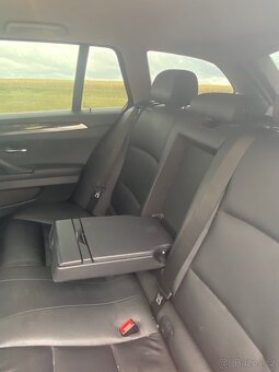 BMW F11 530d 190Kw originál M packet - 9