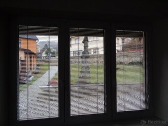 Plastová okna dvojsklo pětikomora - 9