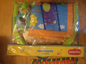 Hrací deka s hrazdičkou Tiny Love - 9