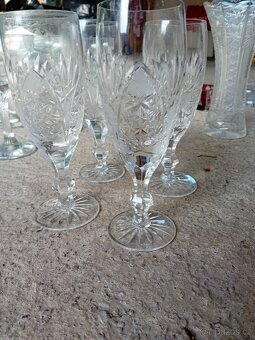 Křišťálové sklenice, nekolik sad - 9