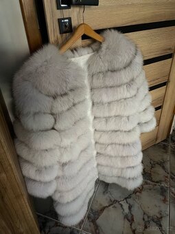Nádherný luxusní kožich z pravé lišky Sleva - 9