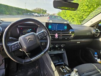 Citroen e-C4 Shine - elektromobil - 9