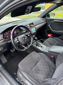 Škoda Superb Sportline iV - 9