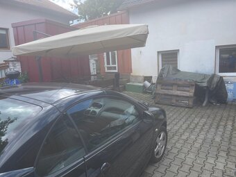 Pronajmu dílnu s bytem a sociálním zázemím - 9