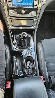 Ford Mondeo 2.2 TDI 129kw 2009 - 9