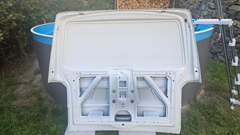 VW T6 plechové zadní dveře/víko kufru - 9