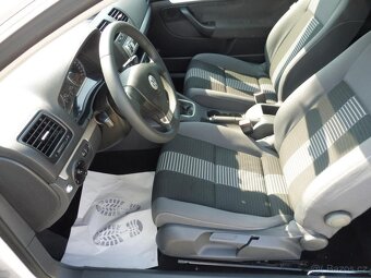 Volkswagen Golf 1.6i MPi 105P GOAL KLIMA - 9