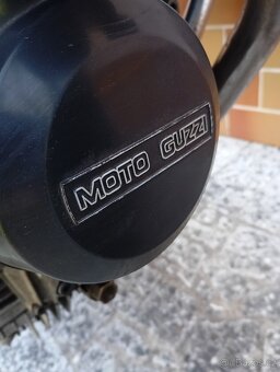 Moto Guzzi V35 II - 9