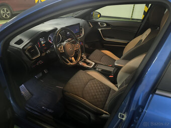 Ceed SW CD 1,6 CRDi SCR 7DCT GT LINE (2021) - 9