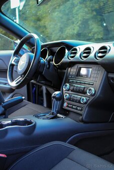 Ford Mustang 3.7 V6 2017 - 9