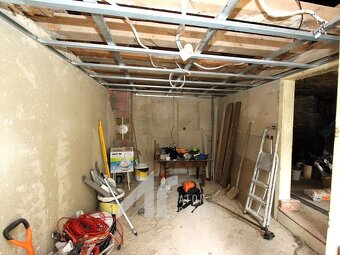 Nový Petřín  – RD 3+1, započatá rekonstrukce, pozemek 1.228  - 9