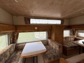 Karavan Rapido - 9