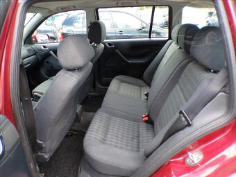 Škoda Octavia 1,9 TDI 1.MAJITEL,TAŽNÉ ZAŘ. - 9