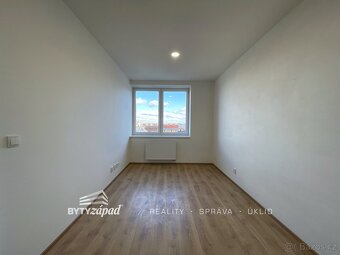 Pronájem zrekonstruovaného bytu 1+1, 41 m2, Plzeň-Jižní Před - 9